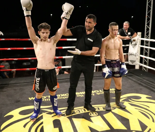 FUTURE CHAMPS WERNAU 🔥
Unser Nachwuchsfighter Muriz Music @muriz_m034 konnte nach 3 starken Runden den Sieg eindeutig sichern K-1 Jugend -64 Kg.
Danke an den Veranstalter und auch an das Chakuriki Team @chakuriki_munich für den tollen Kampf.
Respekt 💪🏼

#kickboxing #k1kickboxing #fighter #sindelfingen #07031 

Danke an alle Sponsoren 
@mos_steakhouse 
@onurjuwelier